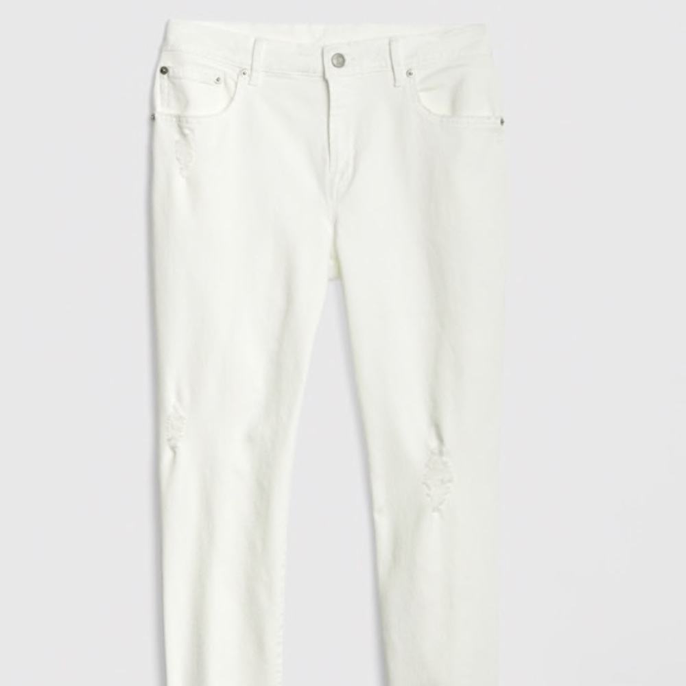GAP Mid Rise Girlfriend Jeans - Picture 4 of 8